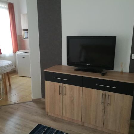 Mira Apartman ザラカロシュ エクステリア 写真