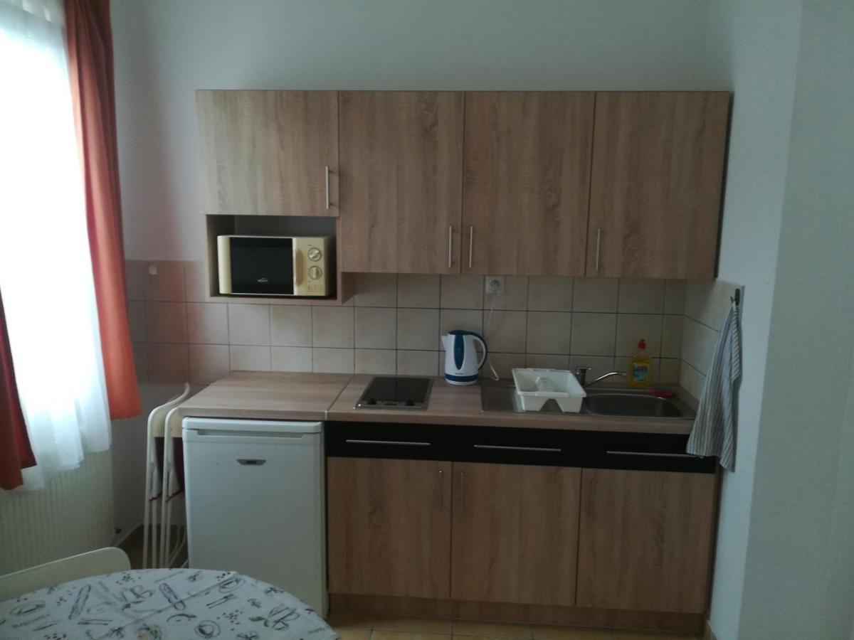 Mira Apartman ザラカロシュ エクステリア 写真
