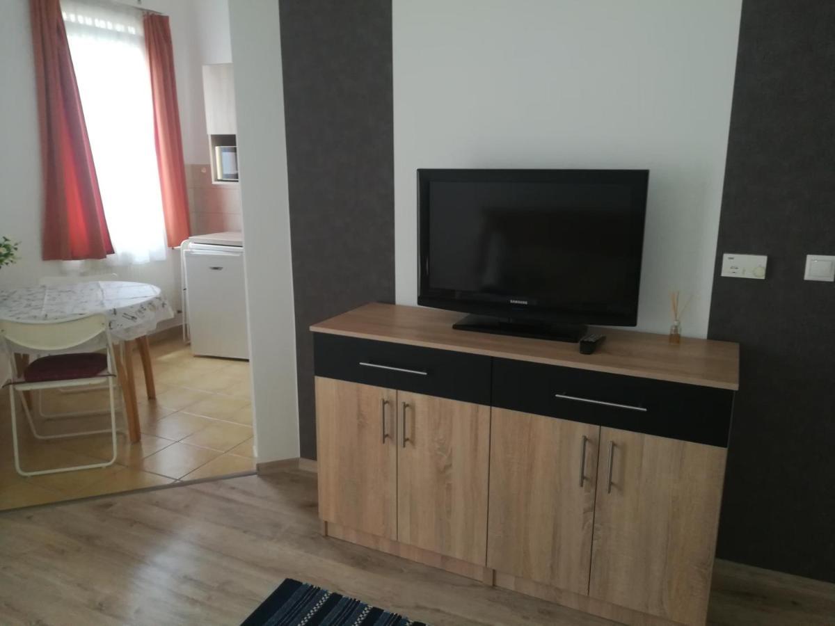 Mira Apartman ザラカロシュ エクステリア 写真